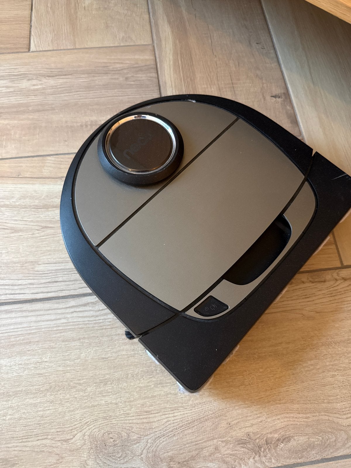 Neato Robotstofzuiger - Goed werkend, Gebruikt, Ophalen of Verzenden, Robotstofzuiger, Geschikt voor harde vloeren