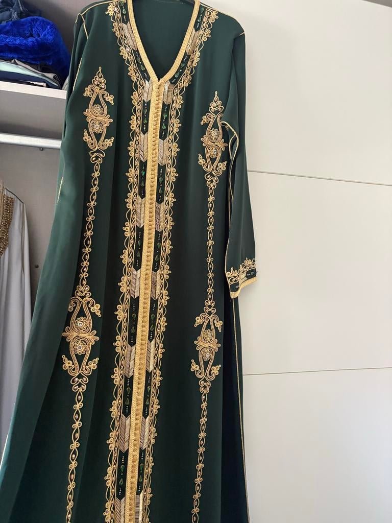 Mooie groene caftan, slechts 2x gedragen, Ophalen of Verzenden, Zo goed als nieuw, Groen, Boven de knie