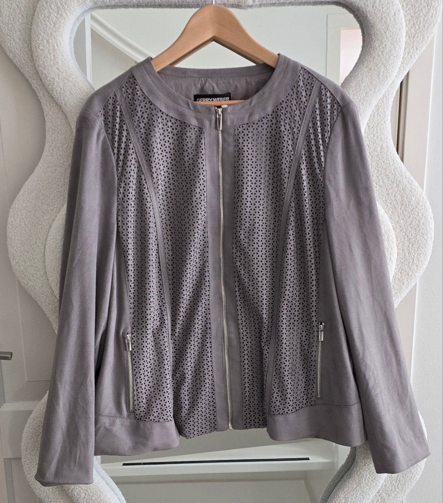 Gerry Weber jasje met lasergesneden details, Maat 46/48 (XL) of groter, Ophalen of Verzenden, Zo goed als nieuw, Gerry Weber