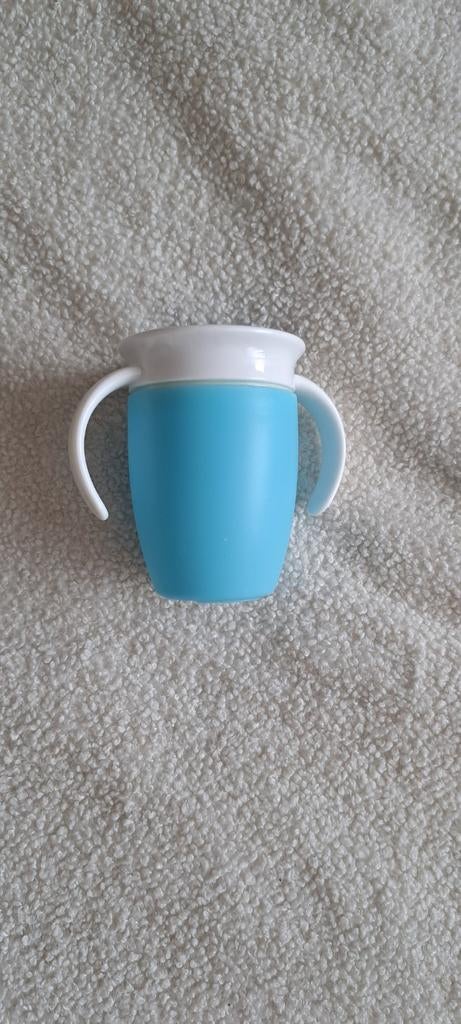 Munchkin oefenbeker nieuw, Kinderen en Baby's, Babyvoeding en Toebehoren, Ophalen of Verzenden, Nieuw
