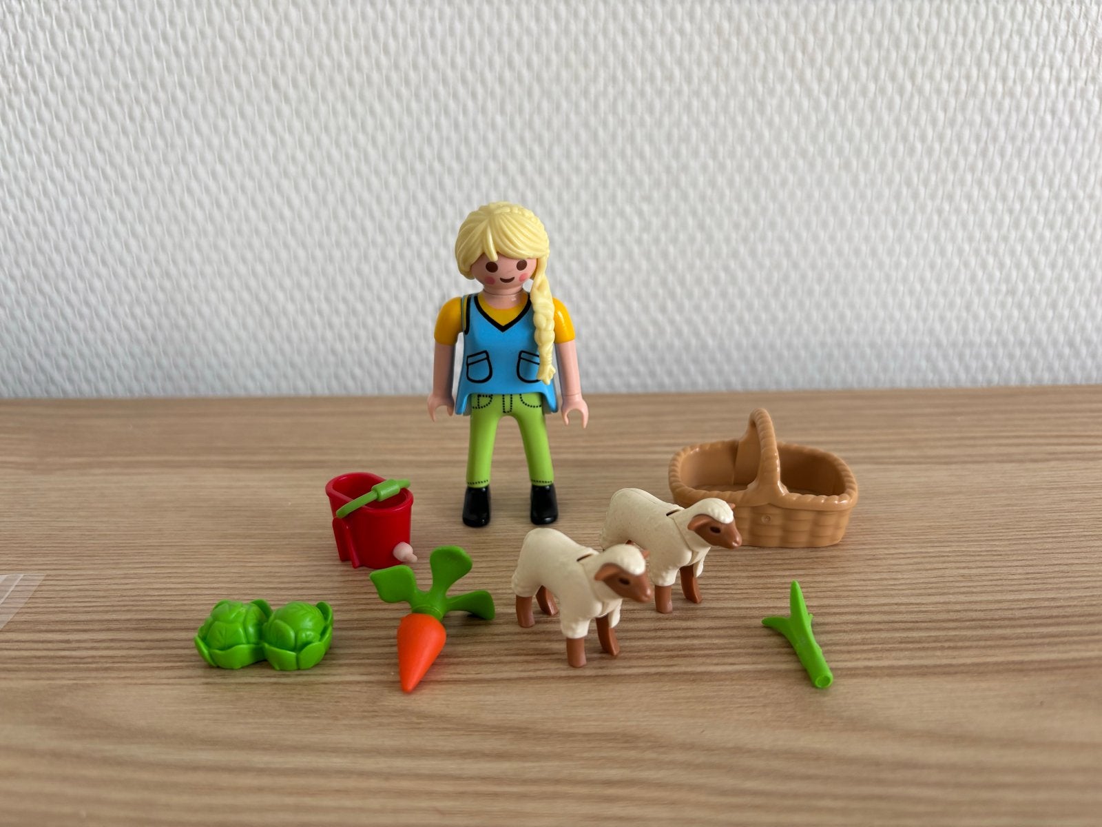 Playmobil Boerin met Lammetjes en Accessoires, Complete set, Ophalen of Verzenden, Zo goed als nieuw, Country