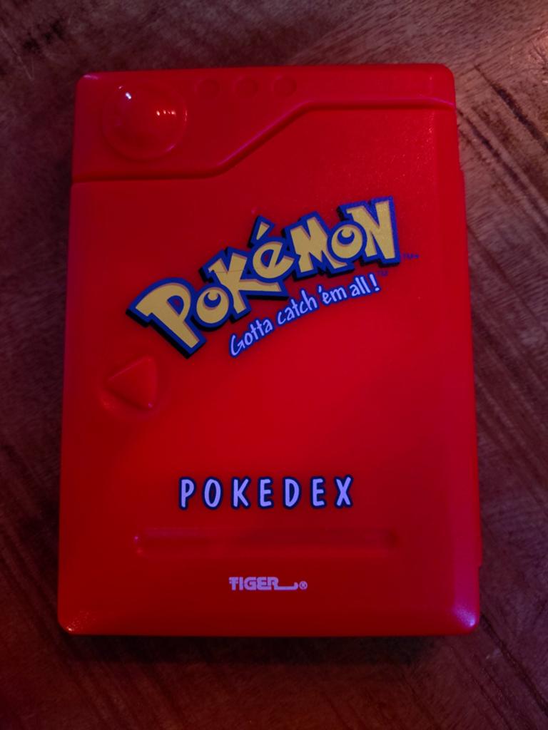 Pokedex uit 1998, Hobby en Vrije tijd, Ophalen of Verzenden, Zo goed als nieuw