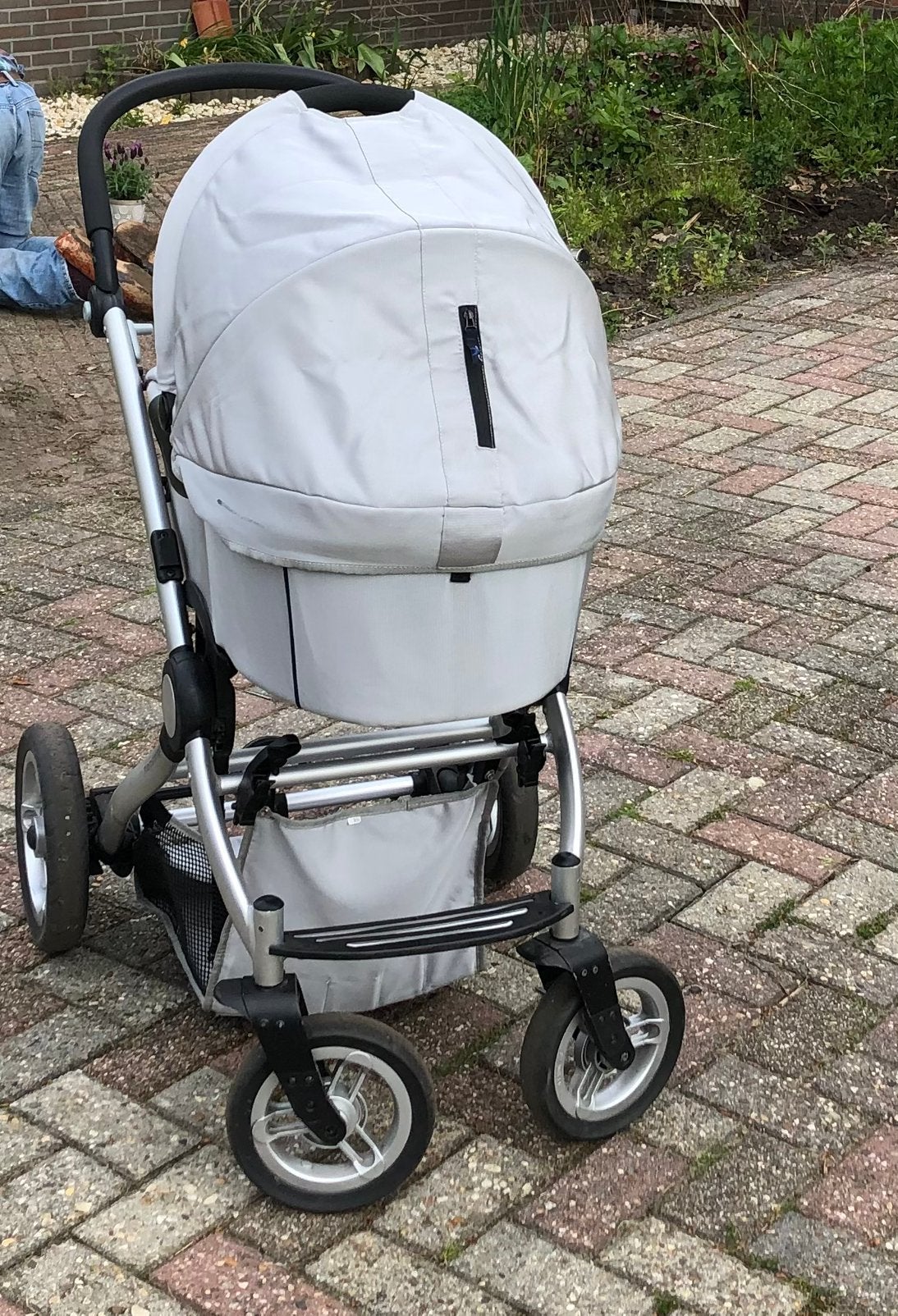 Gratis kinderwagen Mutsy trans range lichtgrijs, Ophalen, Zo goed als nieuw, Mutsy