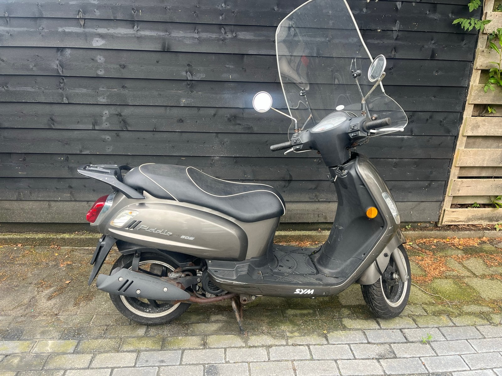 Sym Fiddle scooter - Goed onderhouden, Fietsen en Brommers, Ophalen, Gebruikt, Benzine, Fiddle