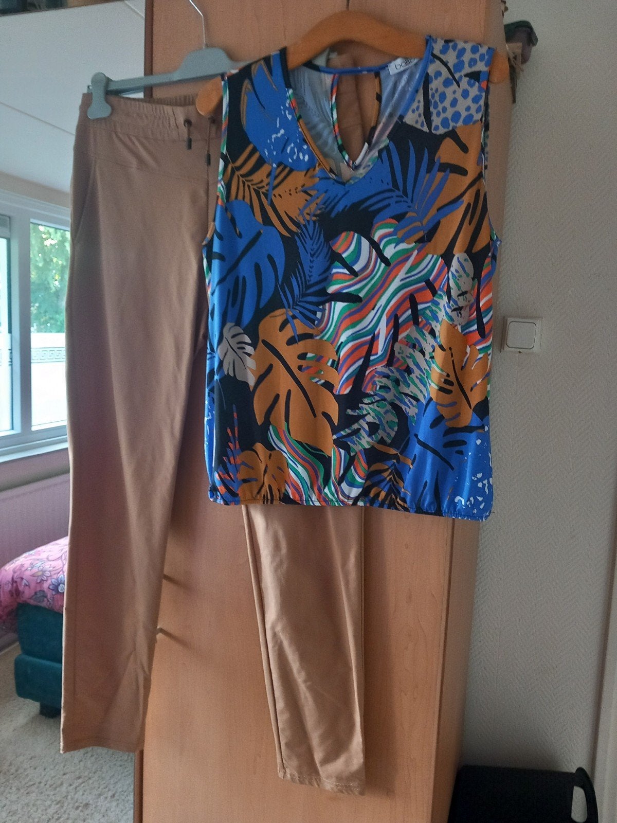 Prachtige set travelstof maat xl, Ophalen of Verzenden, Zo goed als nieuw, Maat 46/48 (XL) of groter