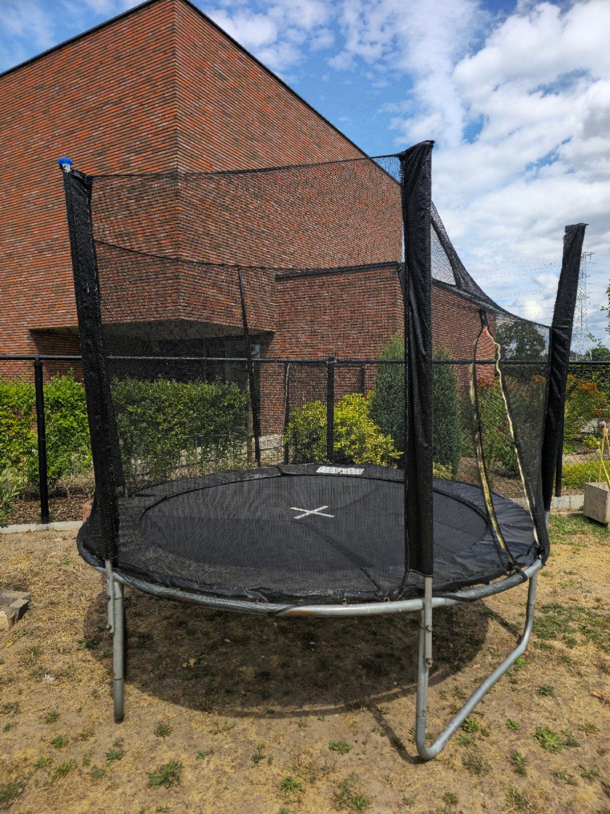 Trampoline met veiligheidsnet, Ophalen, Gebruikt