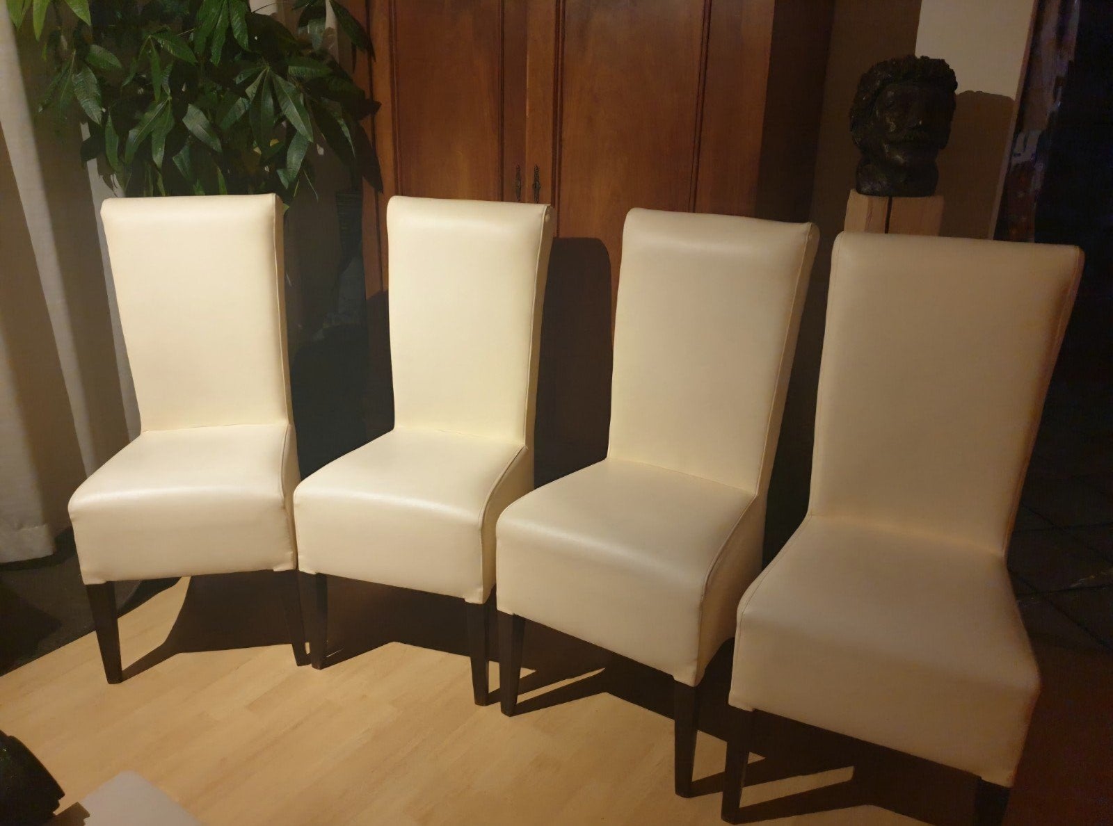 Elegante eetkamerstoelen van skai leer, Ophalen, Kunststof, Gebruikt, Overige kleuren