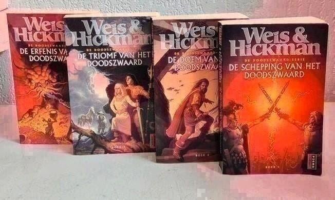 Weis&Hickman Doodszwaard serie 4x pocket, Ophalen of Verzenden, Gelezen