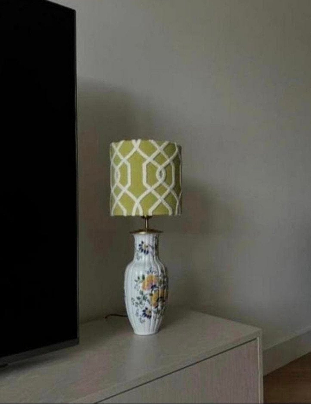 Handgemaakte lampenkap met uniek patroon, 25 tot 50 cm, Rond, Ophalen of Verzenden, Zo goed als nieuw