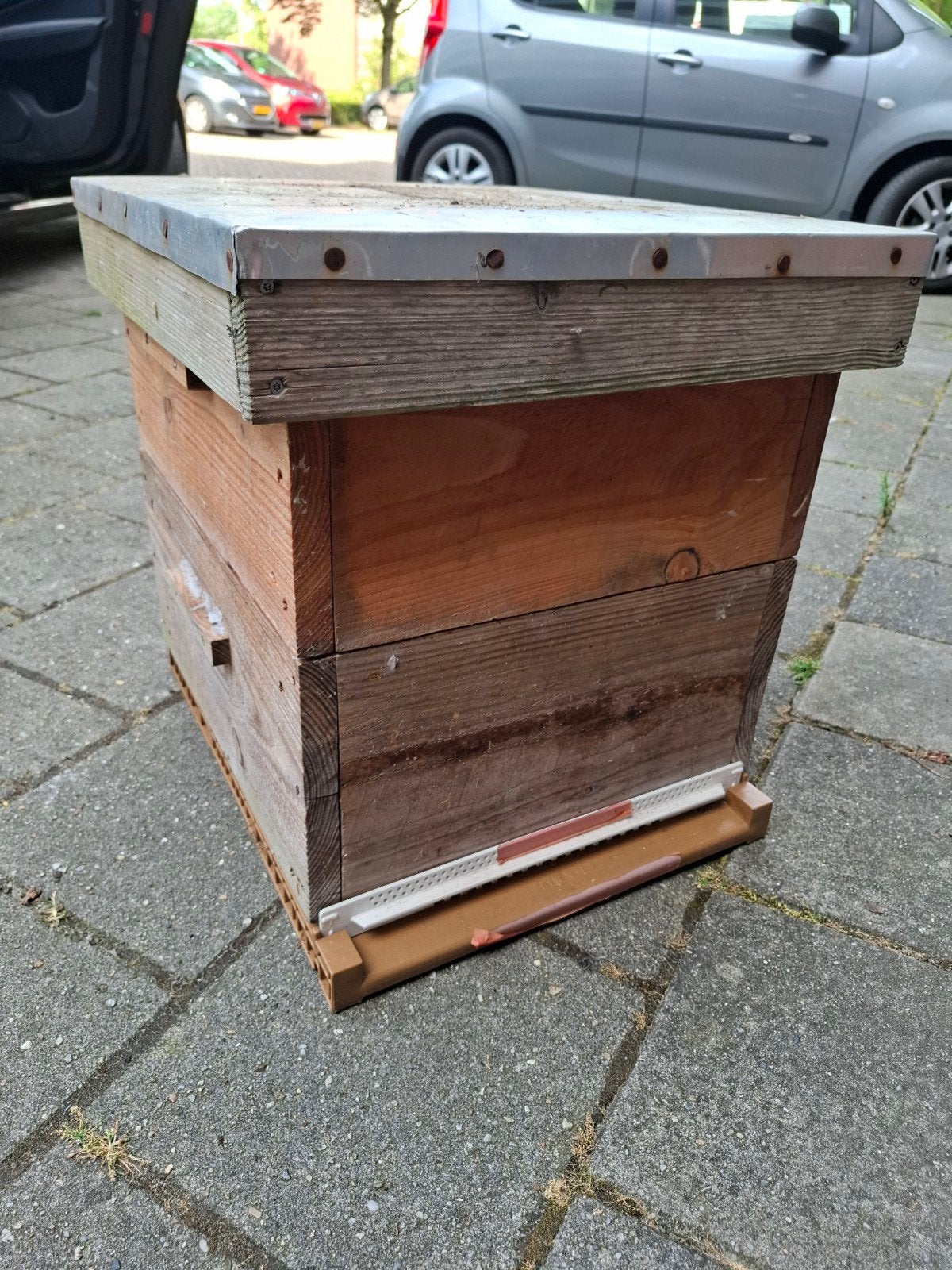 Bijenkast, Ophalen, Gebruikt