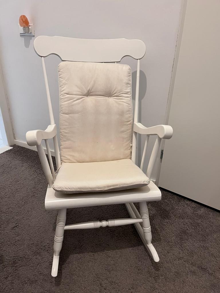 Schommelstoel, Huis en Inrichting, Stoelen, Ophalen, Gebruikt, Wit, Eén