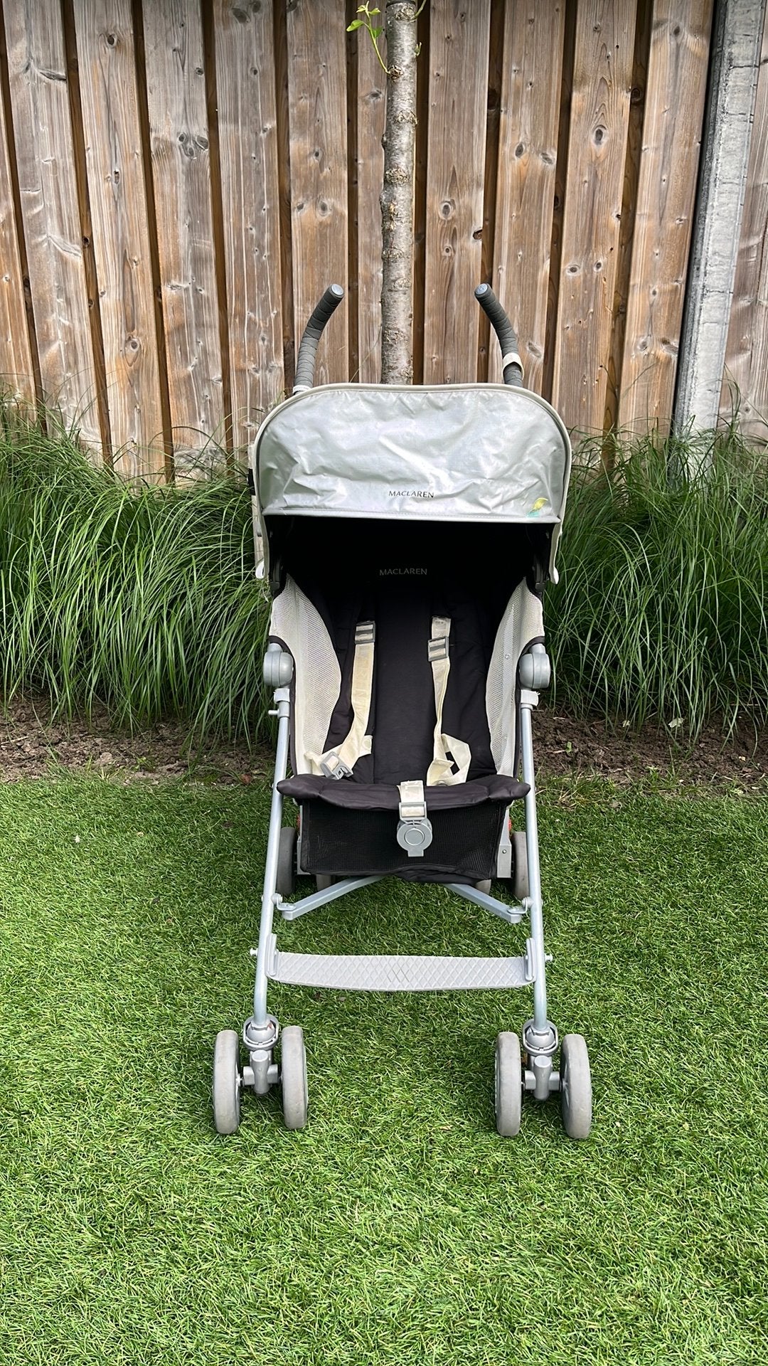 Maclaren buggy met regenhoes, Kinderen en Baby's, Ophalen, Gebruikt, Maclaren, Regenhoes