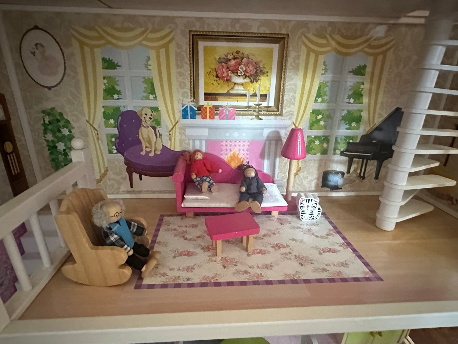 Groot en compleet poppenhuis met meubels en poppen, Ophalen, Zo goed als nieuw, Poppenhuis