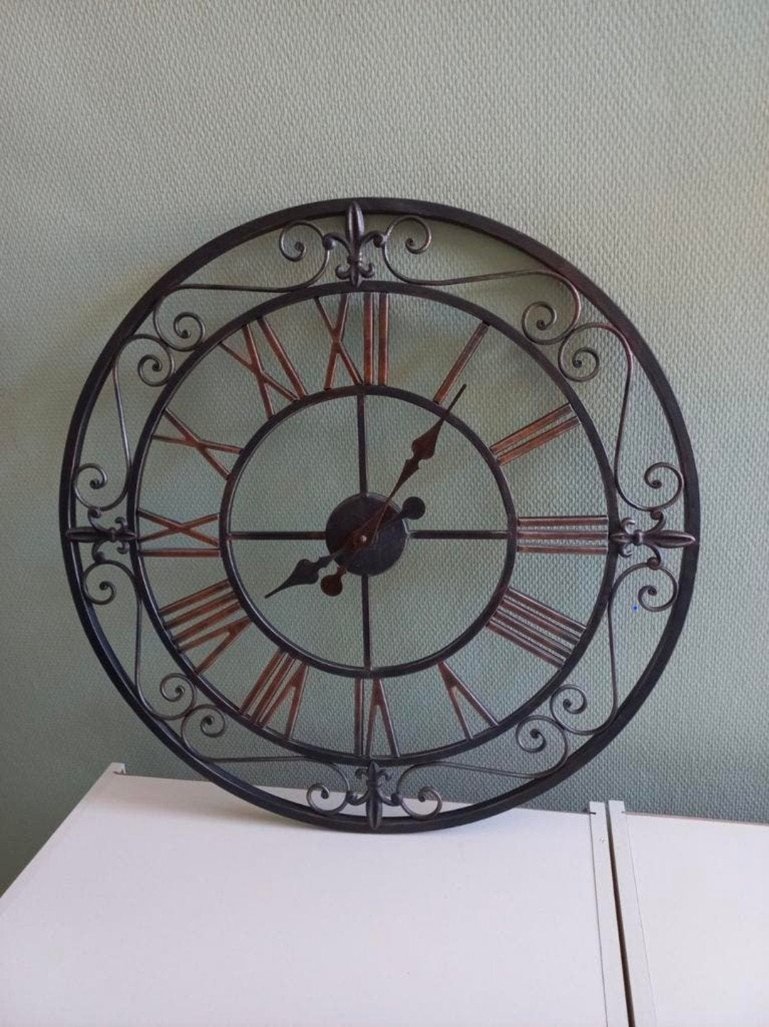 Grote wandklok met Romeinse cijfers - Vintage stijl, Ophalen, Wandklok, Analoog, Werkt op batterijen
