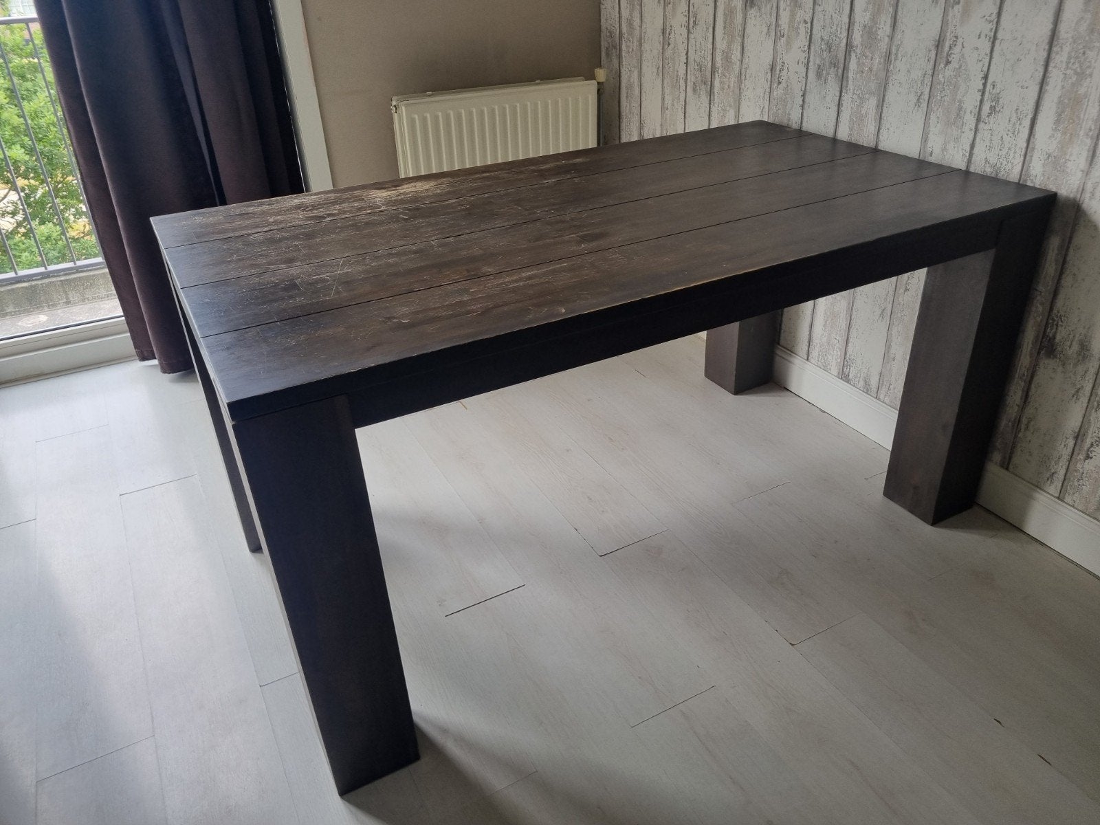 Gratis: grote tafel, Huis en Inrichting, Kasten | Boekenkasten, Ophalen of Verzenden, Gebruikt, 25 tot 50 cm, Minder dan 100 cm