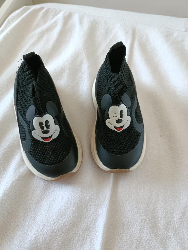 Zara Mickey Mouse sneakers maat 20, Ophalen, Schoentjes, Jongetje of Meisje, Zo goed als nieuw