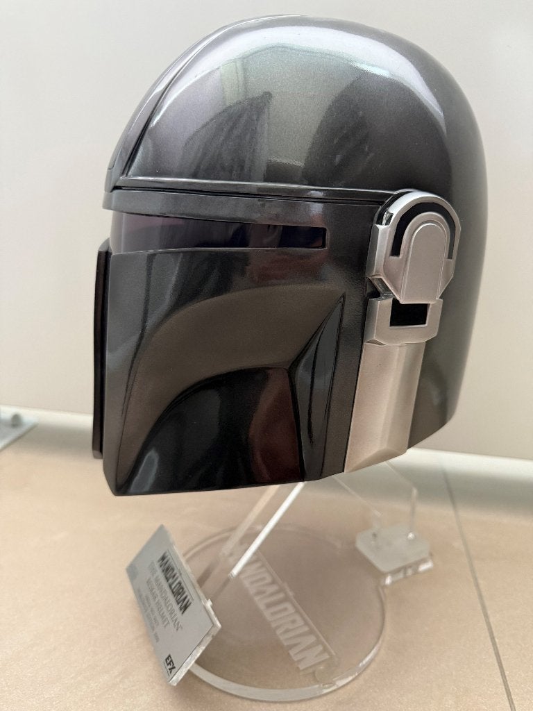 The Mandalorian Beskar Helmet (season 2) Prop Replica EFX, Ophalen of Verzenden, Zo goed als nieuw
