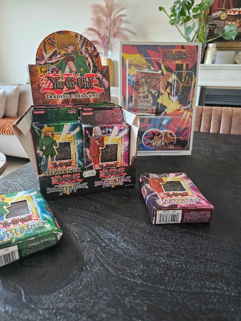 Yu-Gi-Oh Starter Decks Sealed (2002) + Display + 1 Sealed P, Hobby en Vrije tijd, Verzamelkaartspellen | Yu-gi-Oh!, Ophalen of Verzenden