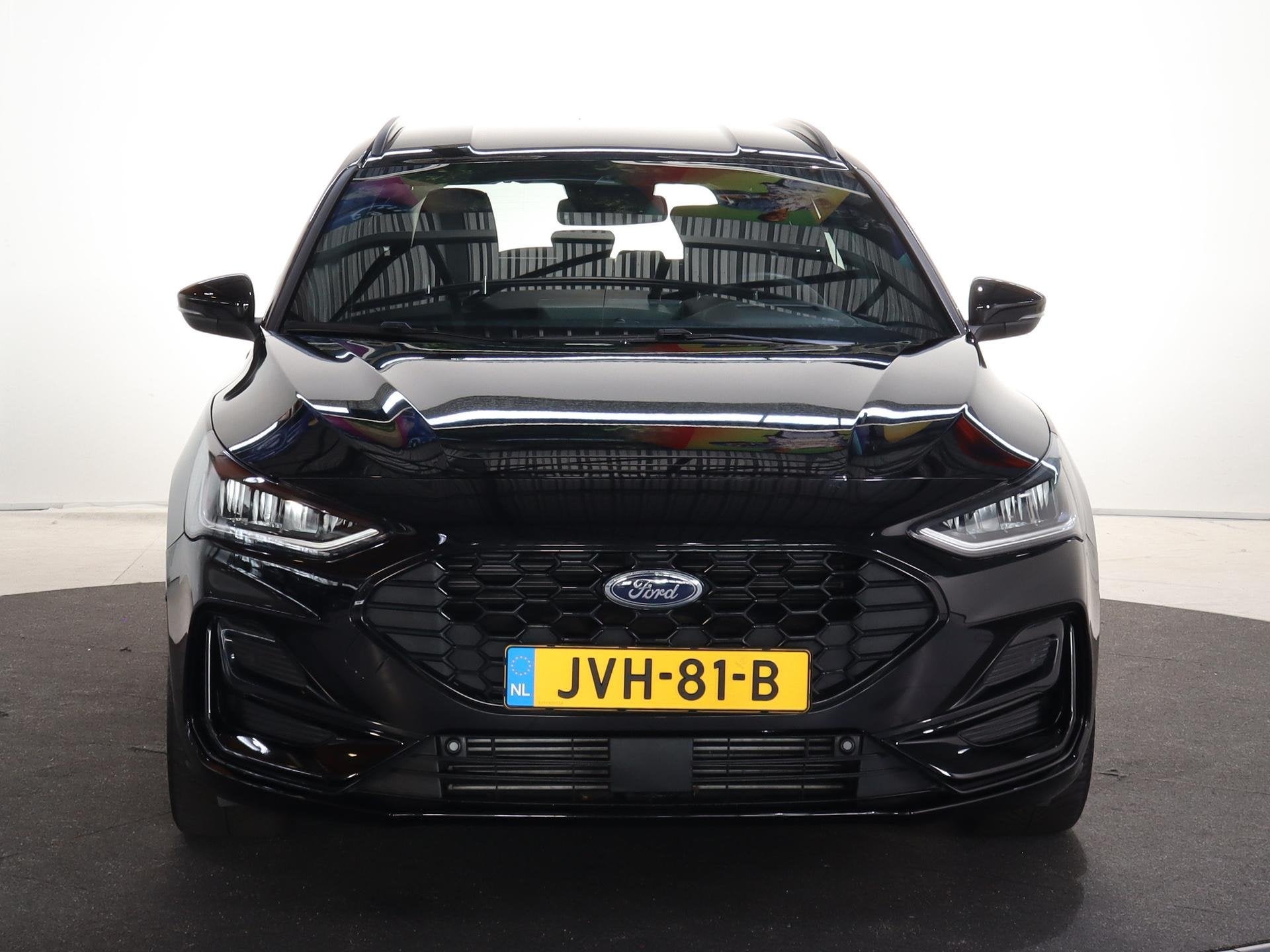 Ford Focus Wagon 1.0 EcoBoost Hybrid ST Line X | Trekhaak |, Auto's, Gebruikt, Euro 6, Zwart, Handgeschakeld