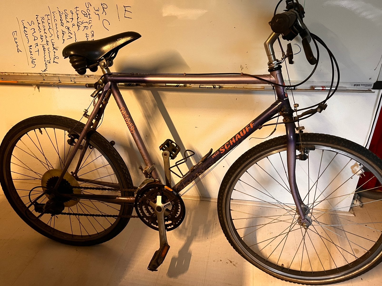 Velo Schauff: oersterk, onderhoudsarm, klaar voor gebruik., 26 inch, Velgrem, Zo goed als nieuw, Meer dan 20 versnellingen