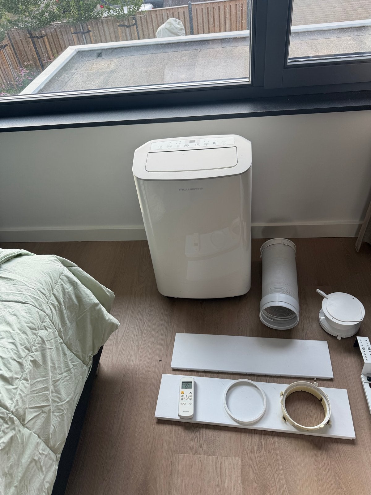 Rowenta Mobiele Airco, optioneel met Eurom Window way out, Ophalen, Gebruikt, Minder dan 60 m³, 3 snelheden of meer