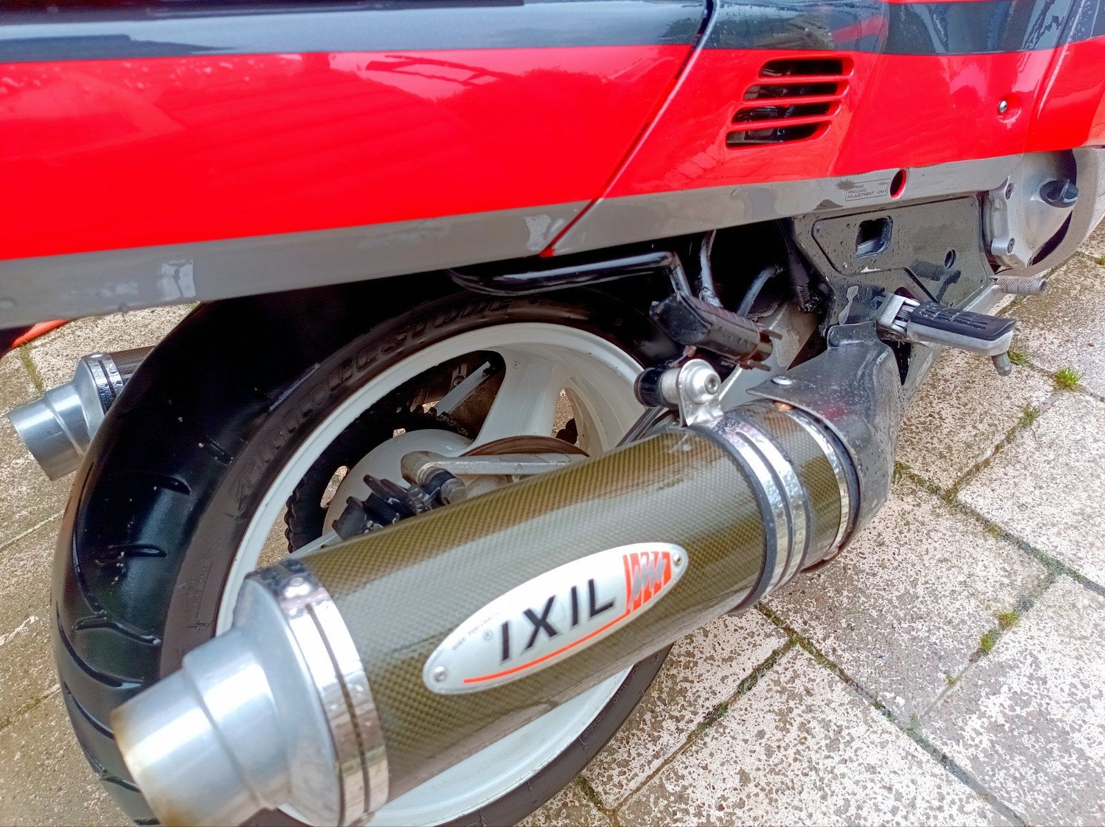 Foto 9 van Honda CBR 1000 F - Zeer goed onderhouden toermotor