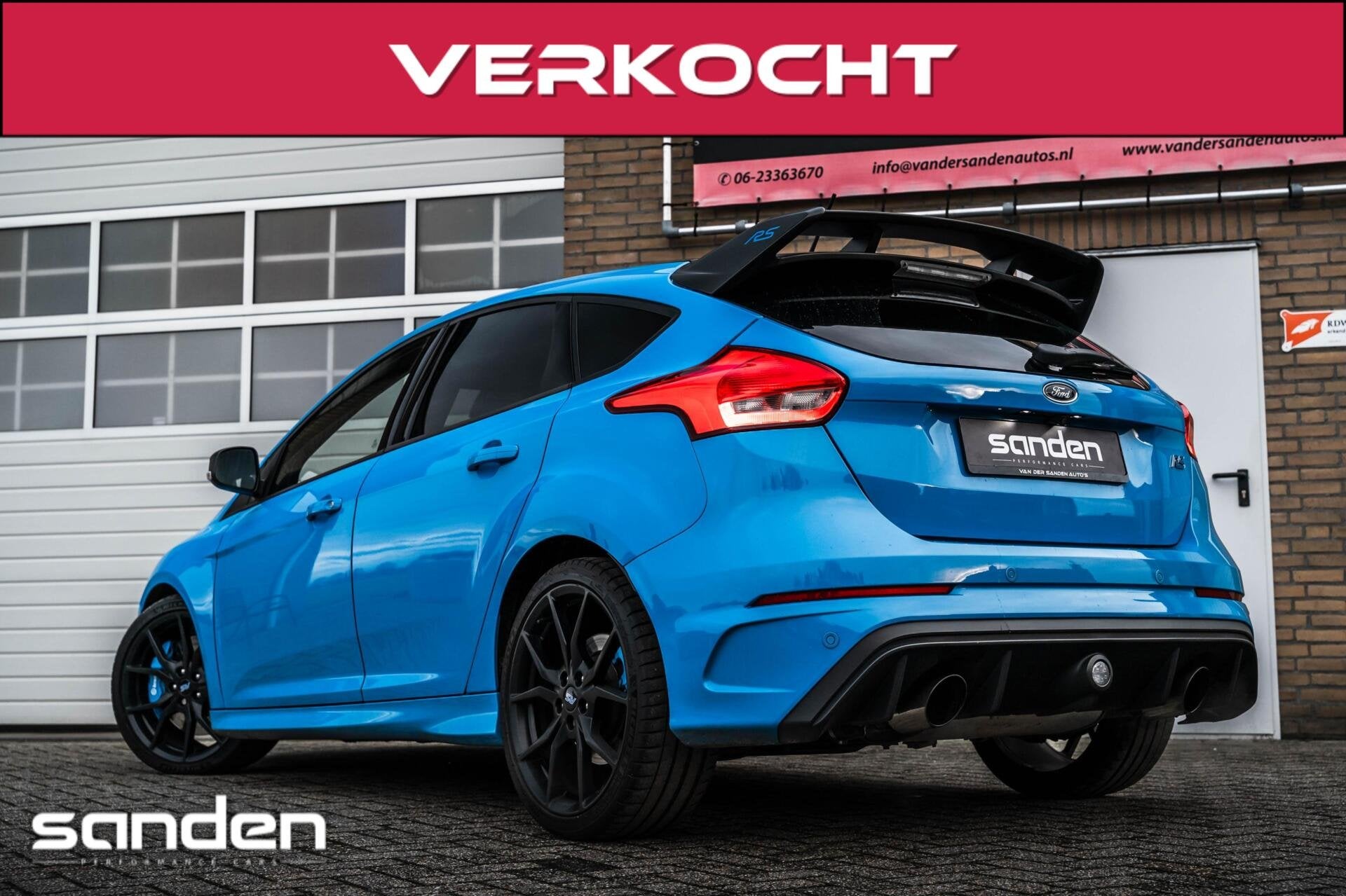 Ford Focus 2.3 RS LSD Blue & Black|Sony|Cam|CarPlay|Recaro, Bi-Xenon koplampen, 4 cilinders, Blauw, 2300 cc