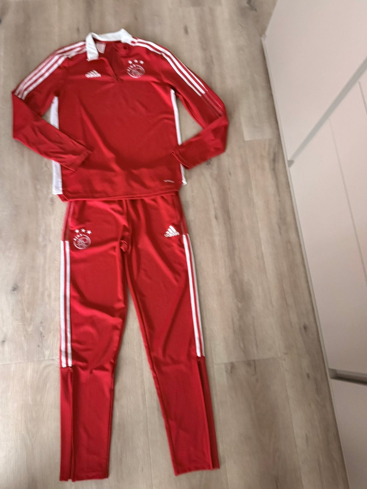 Ajax trainingspak maat 170/176, Kinderen en Baby's, Ophalen of Verzenden, Zo goed als nieuw, Jongen of Meisje, Sport- of Zwemkleding