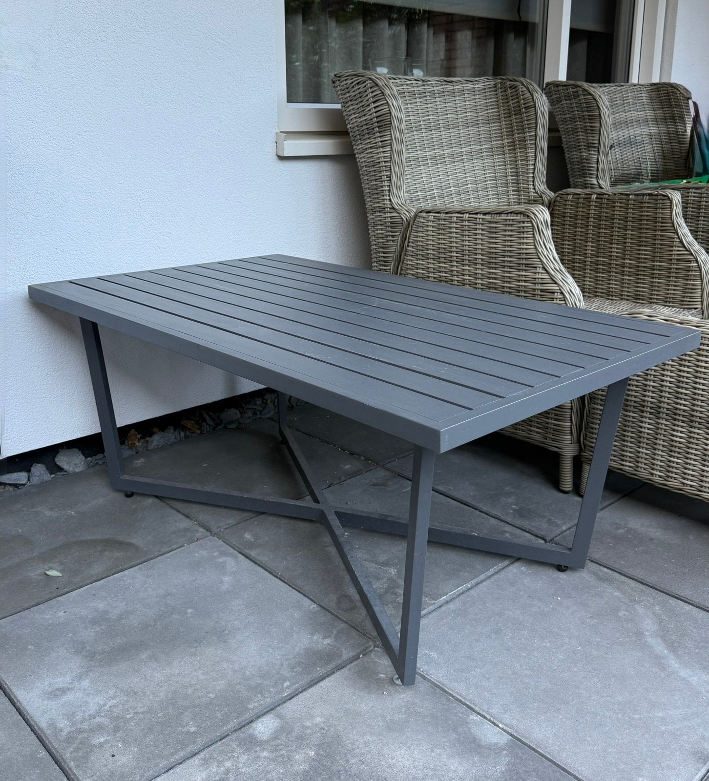 Lichtmetalen grijze tuintafel 120x70x50, Ophalen, Zo goed als nieuw, Rechthoekig, Aluminium