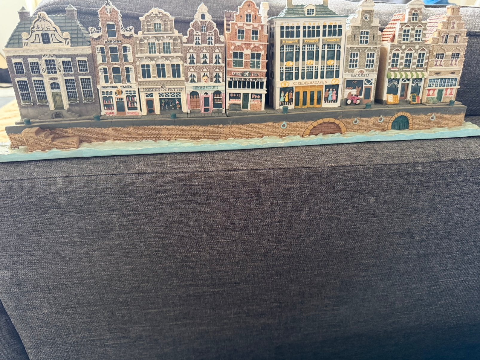 Ansteramse grachten huisjes, Ophalen, Zo goed als nieuw