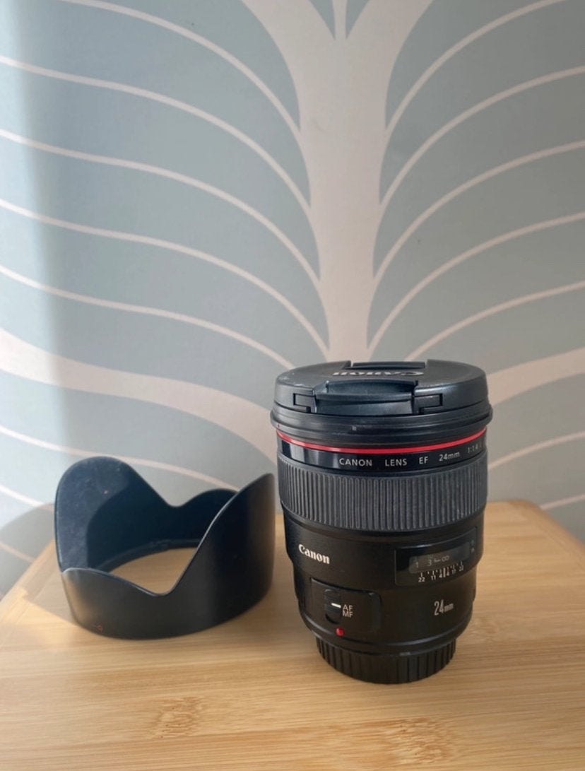 Canon EF 24mm f/1.4L USM II lens, Ophalen of Verzenden, Gebruikt, Groothoeklens