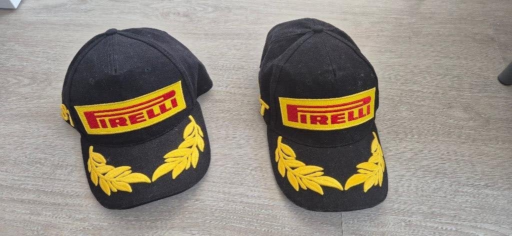 F1 Pirelli cap, Verzamelen, Ophalen, Zo goed als nieuw, Formule 1