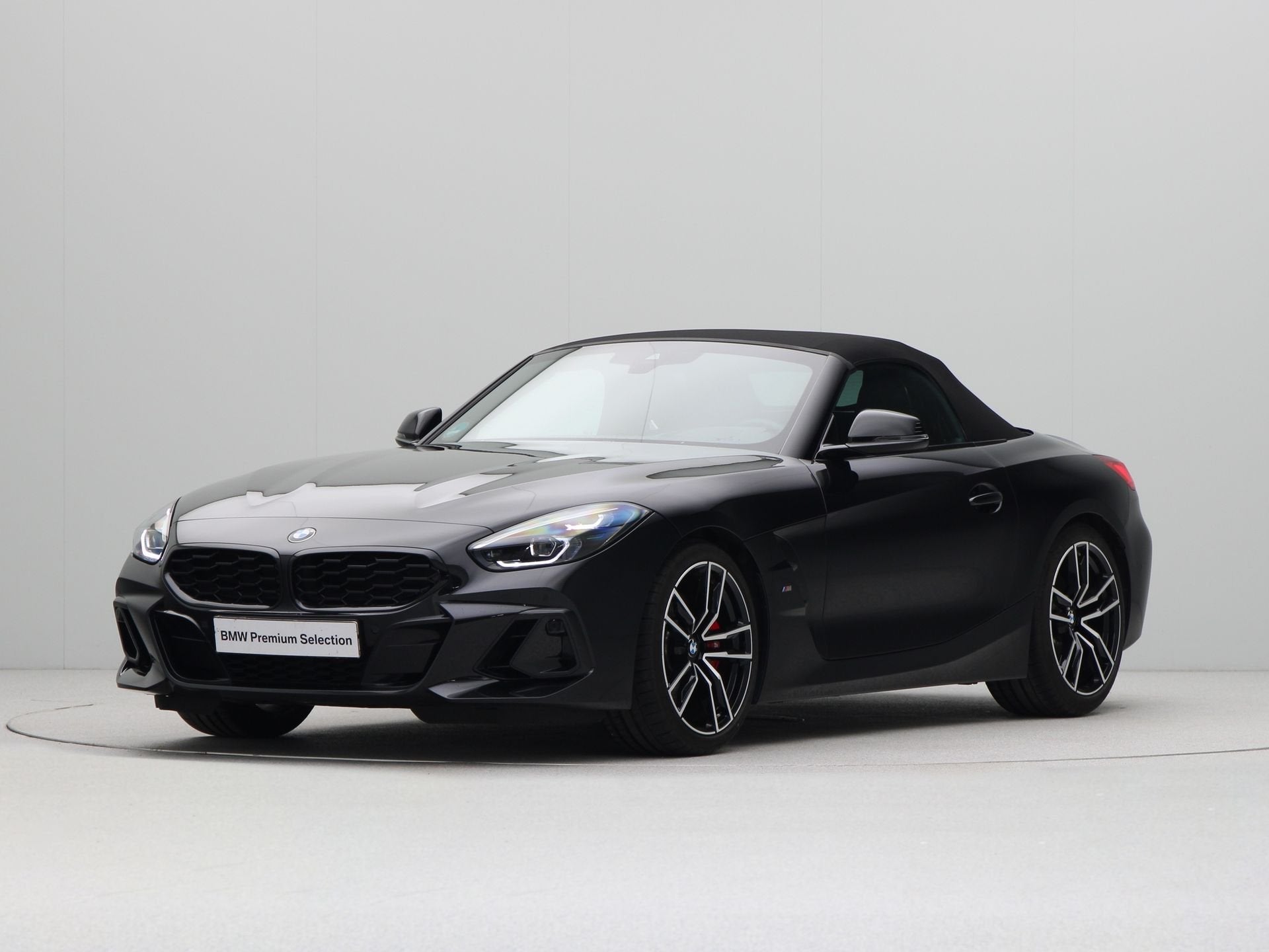 BMW Z4 M40i Roadster (bj 2025, automaat), Auto's, BMW, Automatische klimaatregeling, Achterwielaandrijving, Gebruikt, Zwart