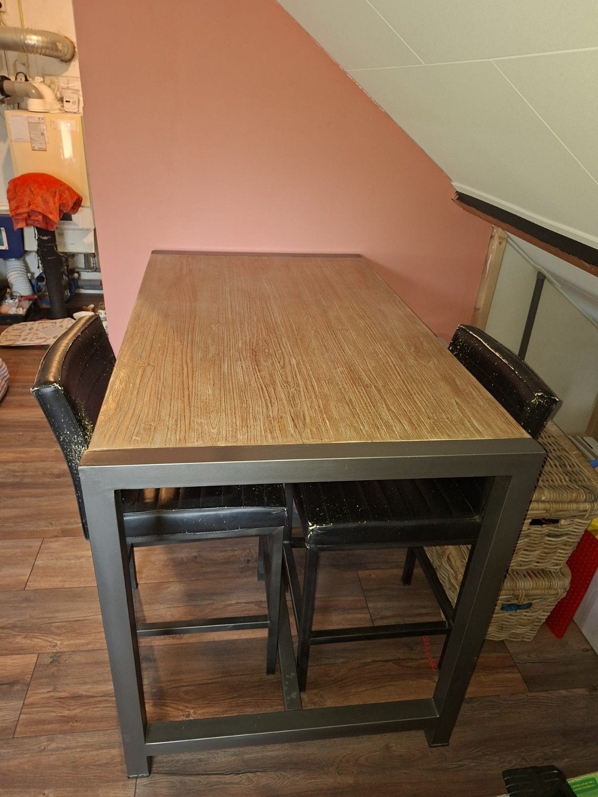 Bartafel met 4 krukken te koop!, Ophalen, Gebruikt, Inclusief barstoelen