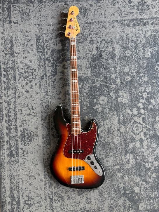 Fender Jazz Bass Vintera Sunburst, Ophalen, Zo goed als nieuw, Elektrisch
