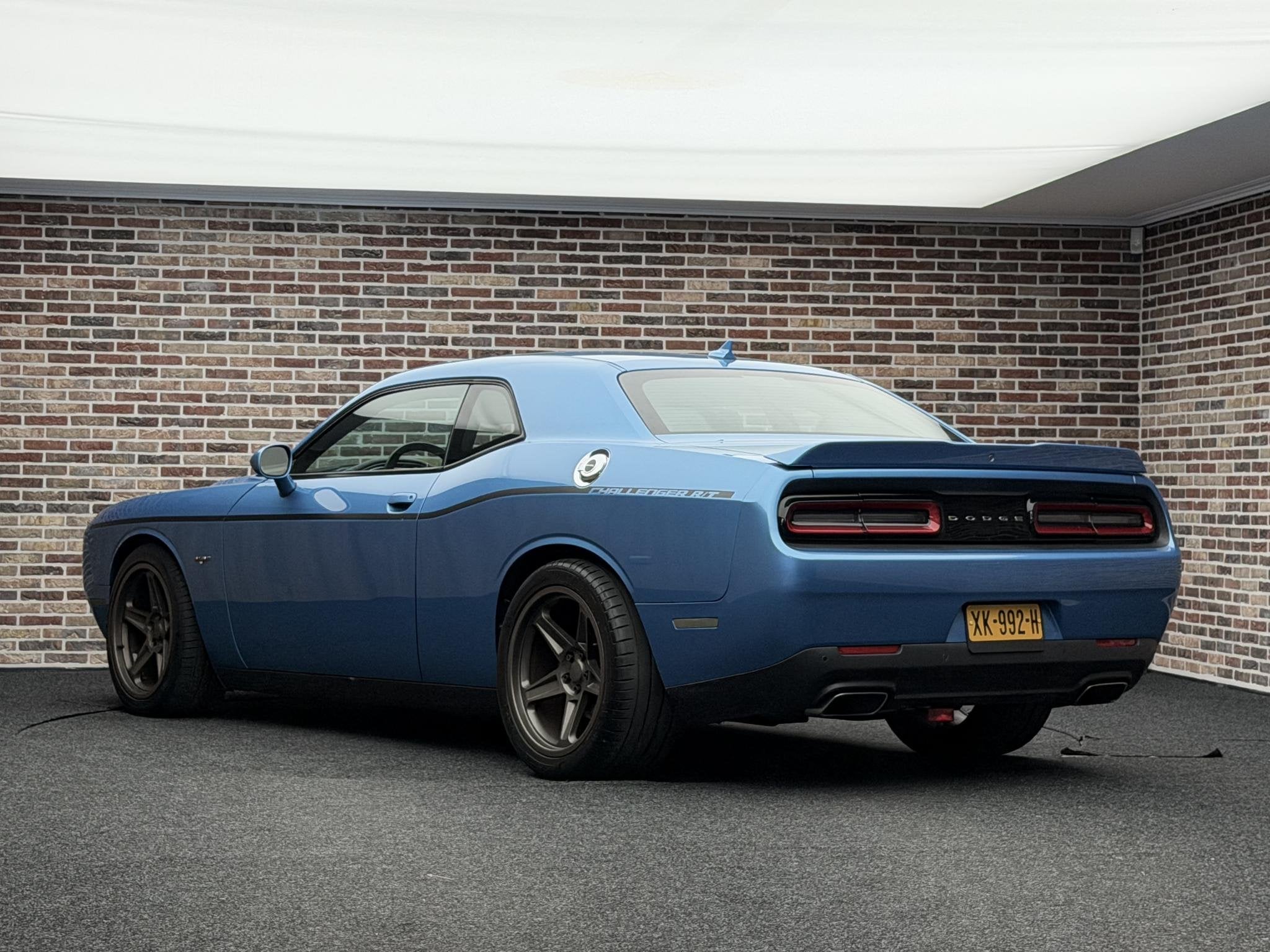 Dodge Challenger 5.7 V8 R/T Plus SUPER TRACK PACK, Auto's, Dodge, Achterwielaandrijving, Gebruikt, Blauw, Bedrijf