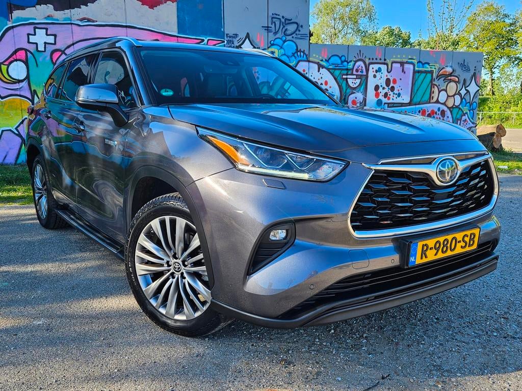 Toyota Highlander 2.5 AWD Hybrid Premium 7 persoons, Auto's, Toyota, Automaat, Gebruikt, 14 km/l, Bedrijf