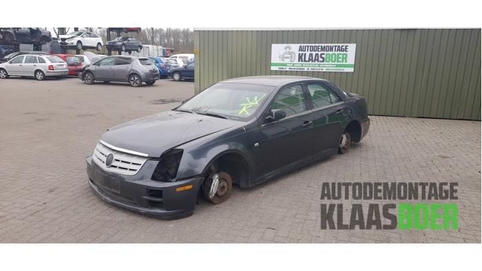Portier 4Deurs links-voor van een Cadillac STS, Cadillac, Gebruikt, Deur, Ophalen of Verzenden