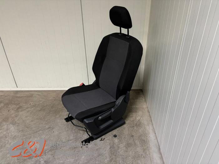 Stoel links van een Citroen Berlingo, Auto-onderdelen, Interieur en Bekleding, Gebruikt, -, Ophalen of Verzenden, -