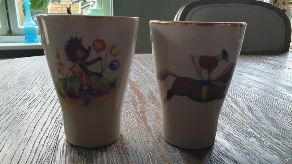 Twee antieke mokken uit Polen, Antiek en Kunst, Antiek | Servies los, Ophalen of Verzenden