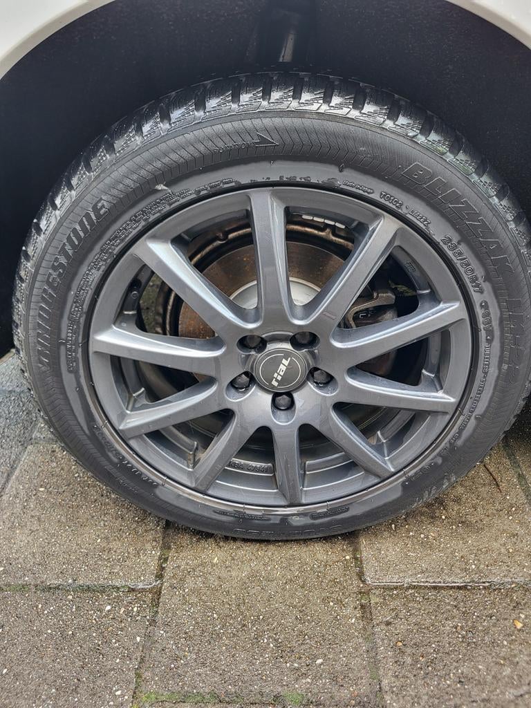audi q3 rial velgen 17 inch met winterbanden, Ophalen, Gebruikt, Banden en Velgen, 17 inch