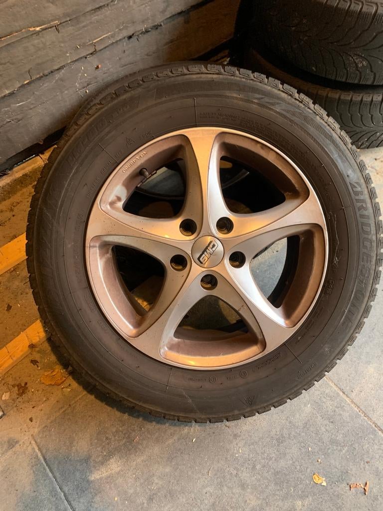 Qashqai winterbanden, Auto-onderdelen, Banden en Velgen, Ophalen, 16 inch, Banden en Velgen, Winterbanden