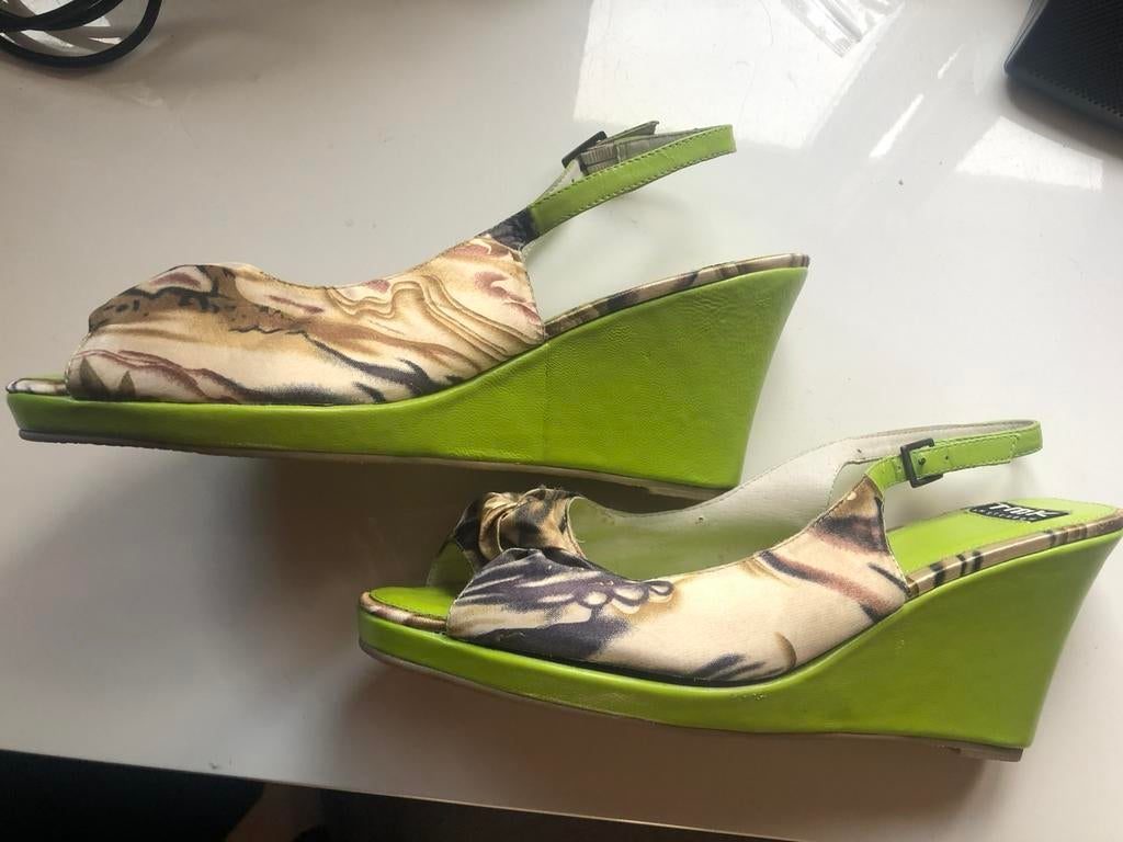 TMK gave zomerschoen met sleehak maat 41, Kleding | Dames, Schoenen, Beige, Ophalen of Verzenden, Zo goed als nieuw, Schoenen met hoge hakken