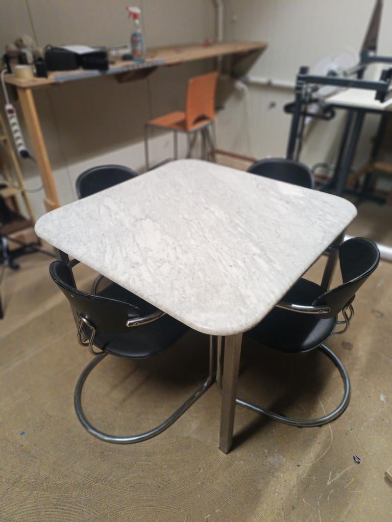 Marmeren tafel met 4 stoelen, Ophalen, Gebruikt, Modern, 4 tot 6 stoelen