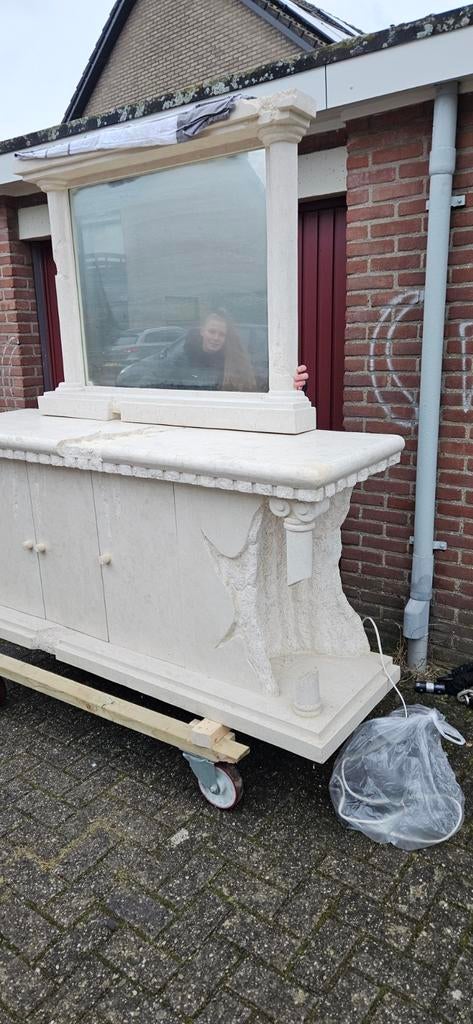 Dressoir met spiegel  salontafel en bijzettafel fossielsteen, Ophalen of Verzenden, Zo goed als nieuw, 25 tot 50 cm, 150 tot 200 cm