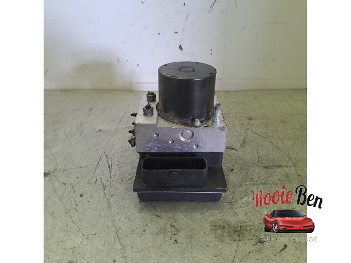 ABS Pomp van een Volkswagen Polo, Gebruikt, -, Volkswagen, -