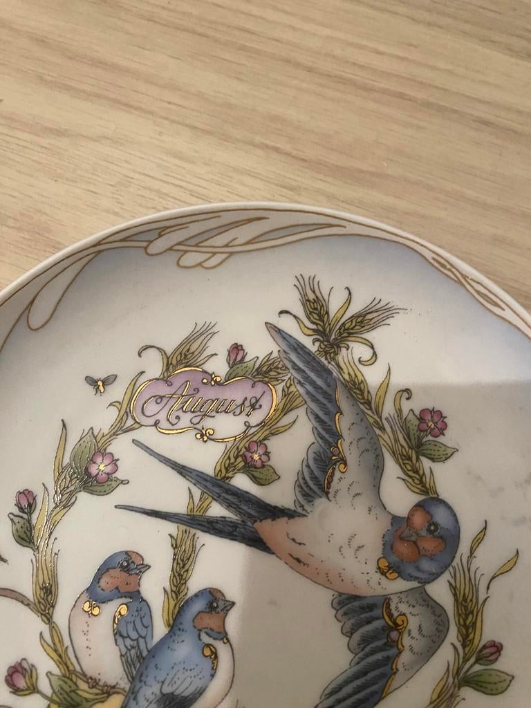 Hutchenreuther  Augustus bord Decoratiebord met Zwaluwen, Ophalen
