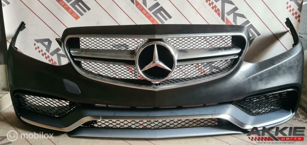 Mercedes E63 AMG W212 Facelift voorbumper origineel, Ophalen of Verzenden, Gebruikt, Voor, Bumper