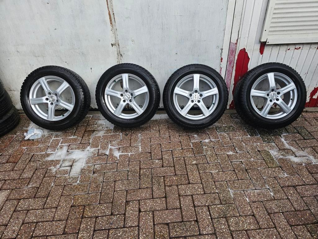 Sportvelgen Q2 Q3 Q5 Q7  17 inch dunlop winter 5x112, Auto-onderdelen, Ophalen, 215 mm, 17 inch, Winterbanden