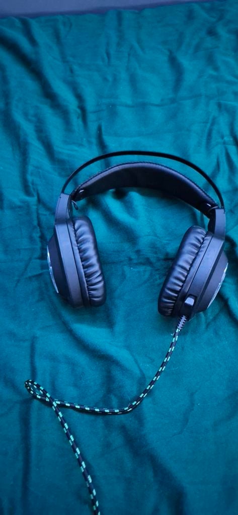 Battletron gaming headset met microfoon, Ophalen, Gaming headset, Zo goed als nieuw